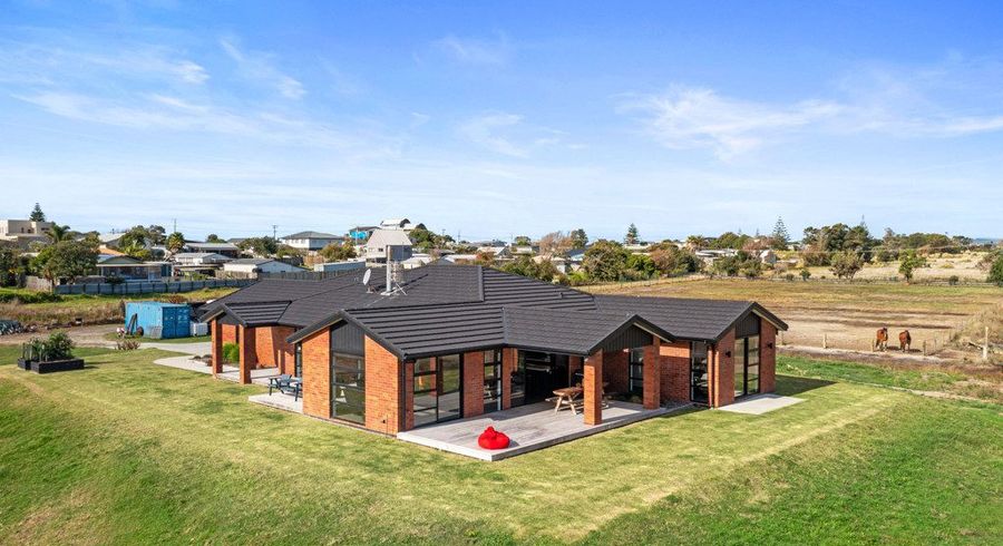  at 442a Pukehina Parade, Pukehina, Western Bay Of Plenty, Bay Of Plenty