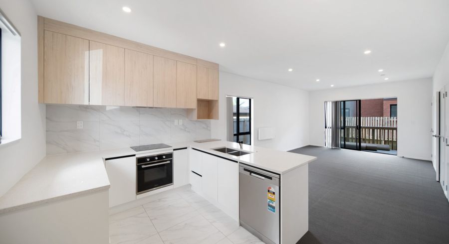  at 17 Aumarire Lane, Favona, Manukau City, Auckland