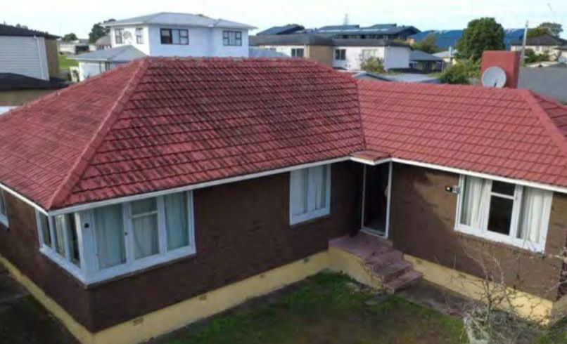  at 36 Fairdene Ave., Henderson, Waitakere City, Auckland
