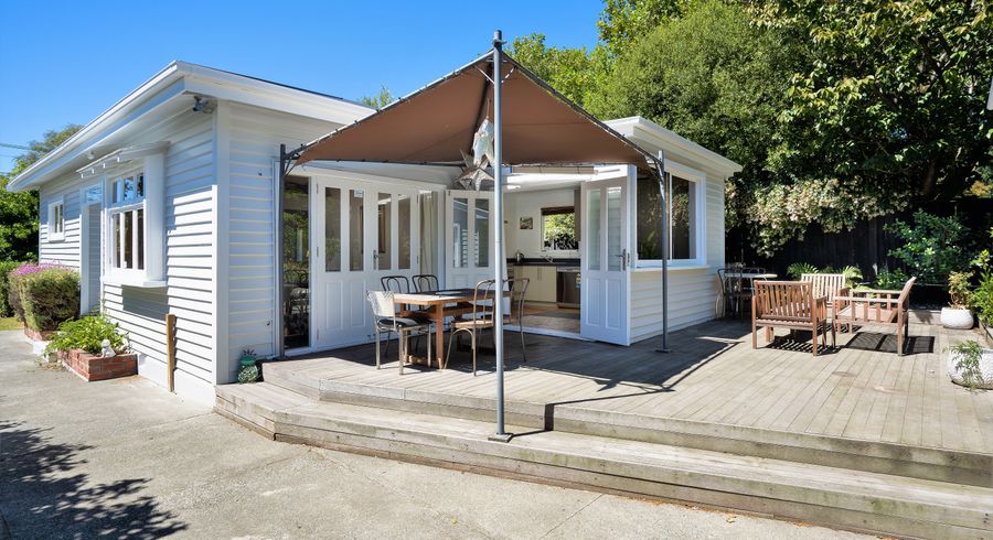  at 233 Eastern Terrace, Sydenham, Christchurch