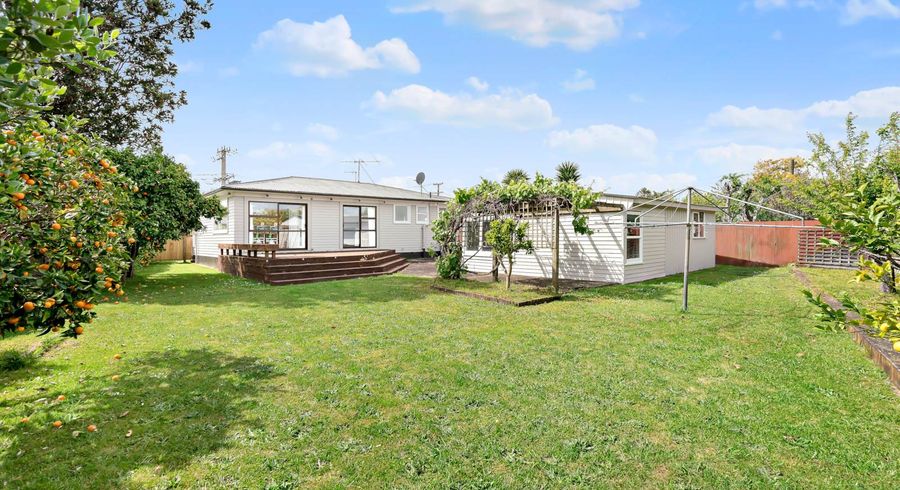  at 32 Resolute Way, Papakura, Papakura