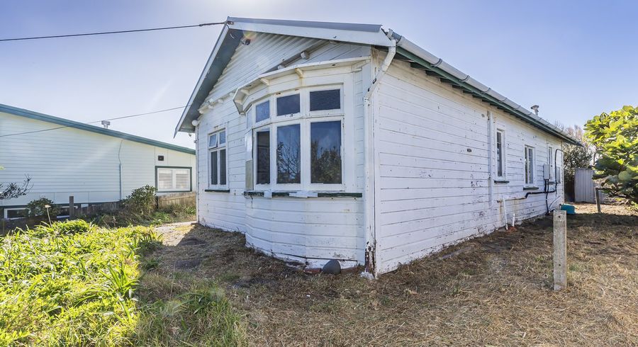 at 11 Lonsdale Crescent, Kilbirnie, Wellington, Wellington