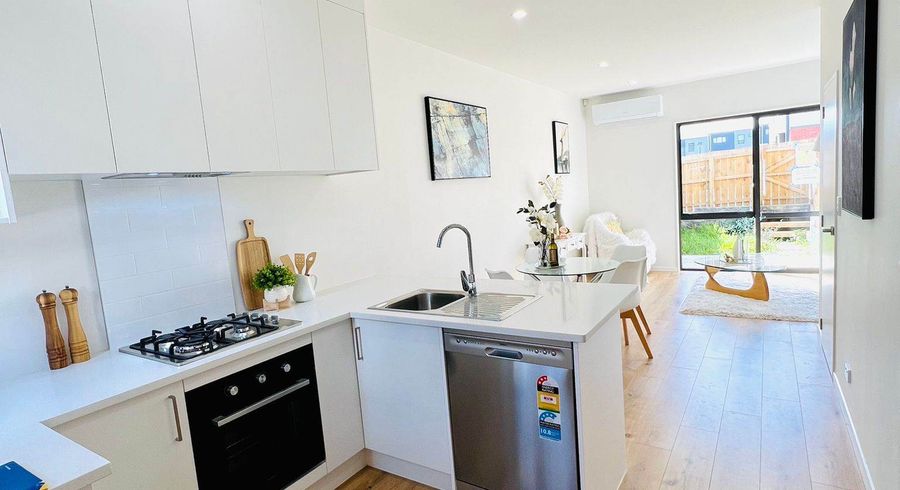  at 3 Creekside Way, Flat Bush, Auckland