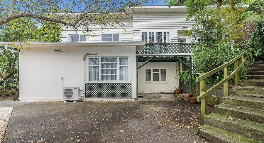  at 8B Chester Road, Tawa, Wellington, Wellington