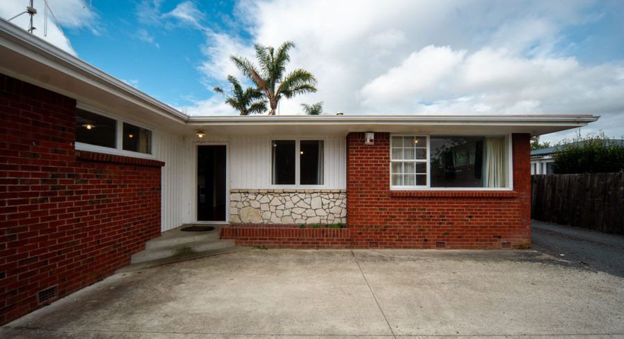  at 98 Silverdale Road, Silverdale, Hamilton, Waikato