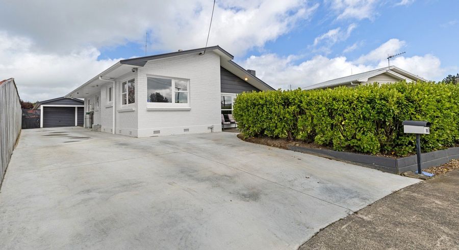 at 10 Hurley Place, Awapuni, Palmerston North, Manawatu / Whanganui
