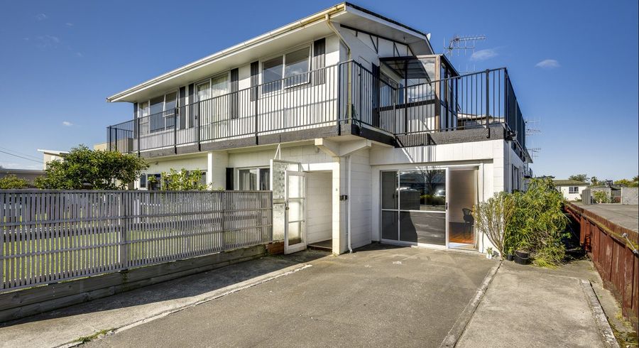  at 2/8 Lee Road, Taradale, Napier