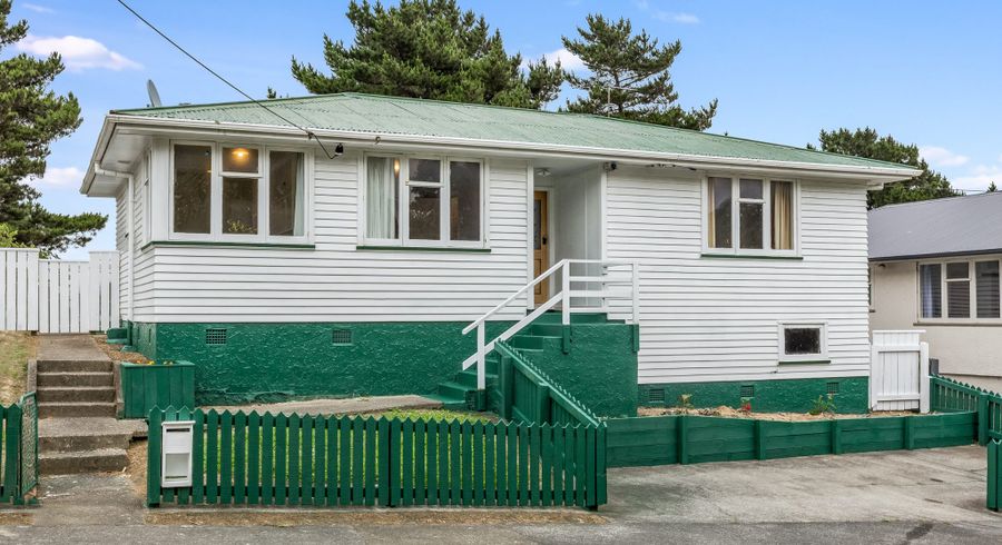  at 12 Cornwall Crescent, Cannons Creek, Porirua