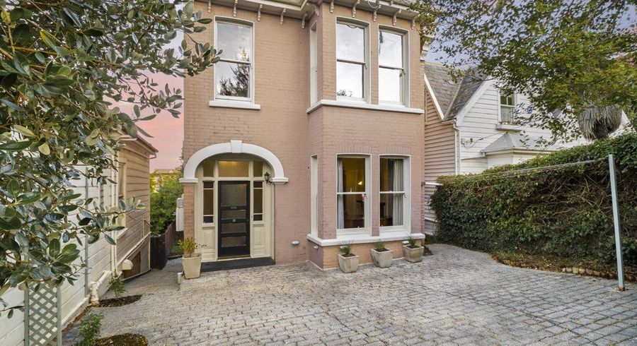  at 81 Manor Place, City Centre, Dunedin, Otago