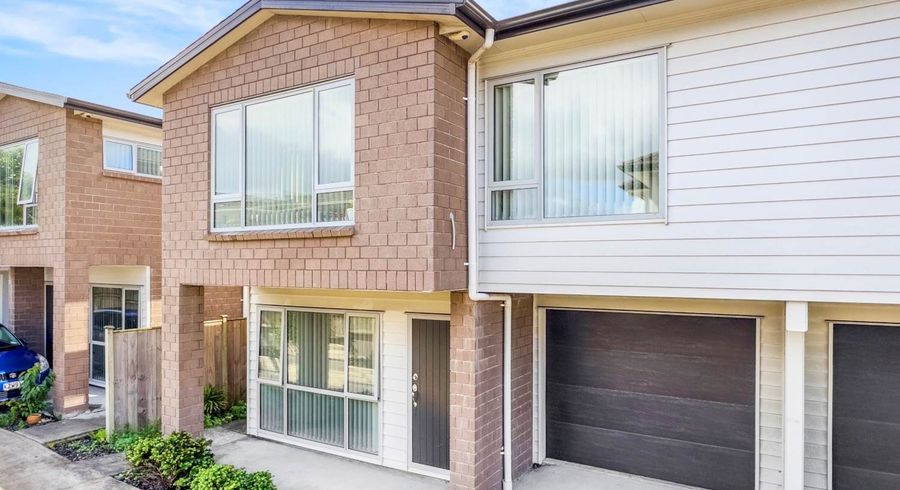  at 2/2 Princes Avenue, Three Kings, Auckland City, Auckland