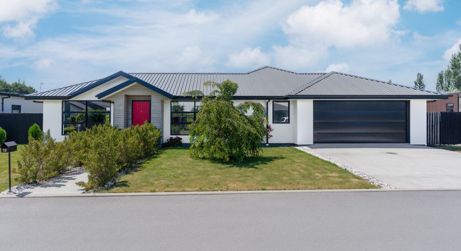  at 12 Ranby Place, Woodend, Woodend