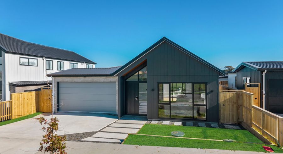  at 14 Kobe Street, Papakura, Papakura, Auckland