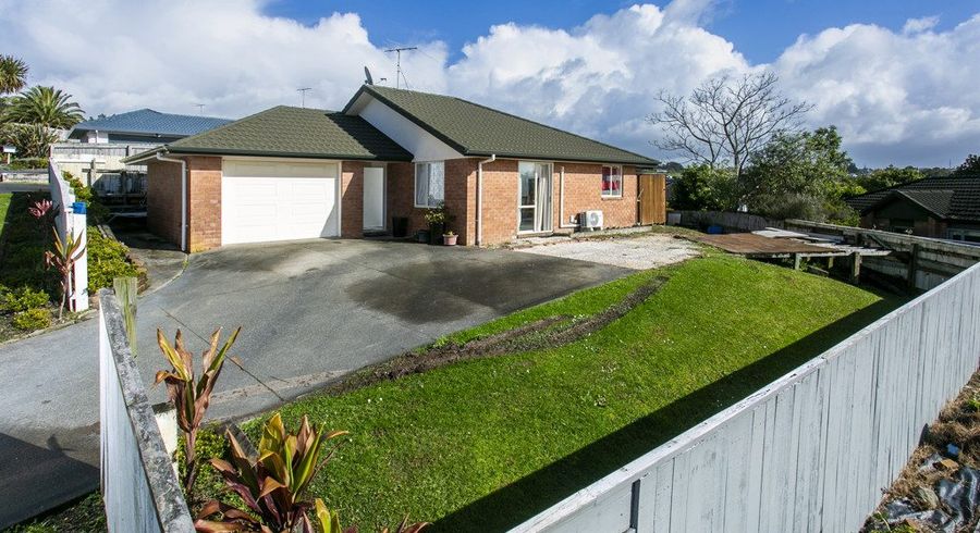  at 17 Elan Place, Stanmore Bay, Whangaparaoa