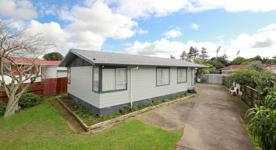  at 74 Sikkim Crescent, Clover Park, Auckland