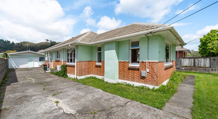  at 5 Seddon Street, Wallaceville, Upper Hutt
