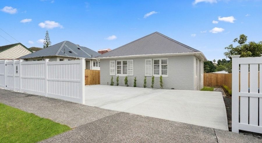  at 18 Tasman Avenue, Mount Albert, Auckland City, Auckland
