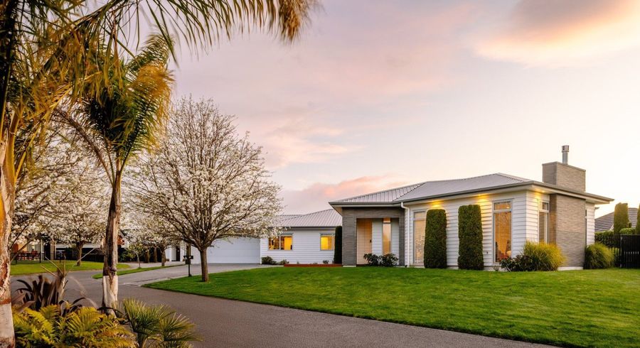  at 39 Roy Hilton Drive, Flagstaff, Hamilton