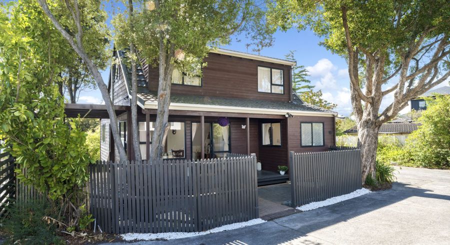  at 4/2 Taylor Street, Blockhouse Bay, Auckland City, Auckland