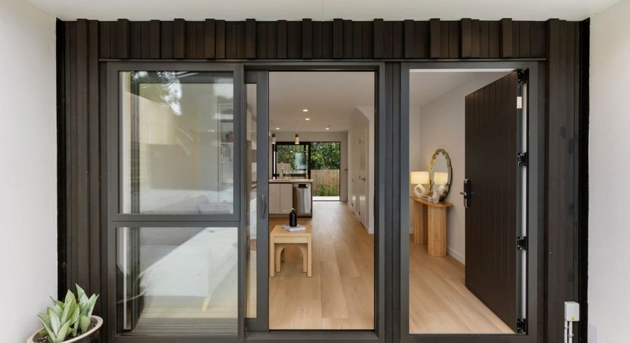  at 72E Weatherly Road, Torbay, North Shore City, Auckland