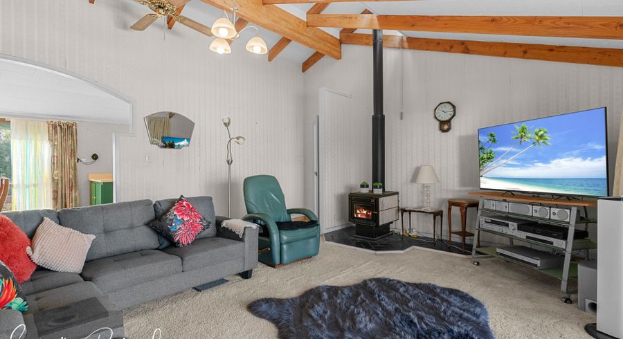  at 14 Kaiwaka-Mangawhai Road, Kaiwaka