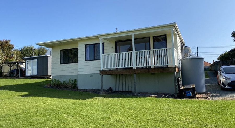  at 23 Flanshaw Road, Te Atatu South, Auckland
