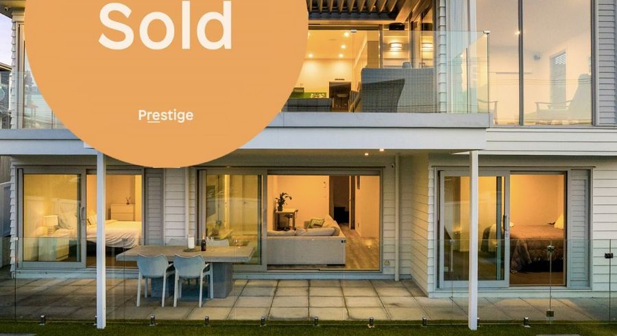  at 15 Beechwood Road, Rothesay Bay, North Shore City, Auckland