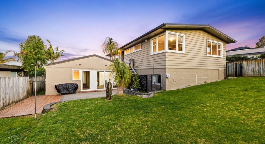  at 20 Glenmore Road, Sunnyhills, Manukau City, Auckland