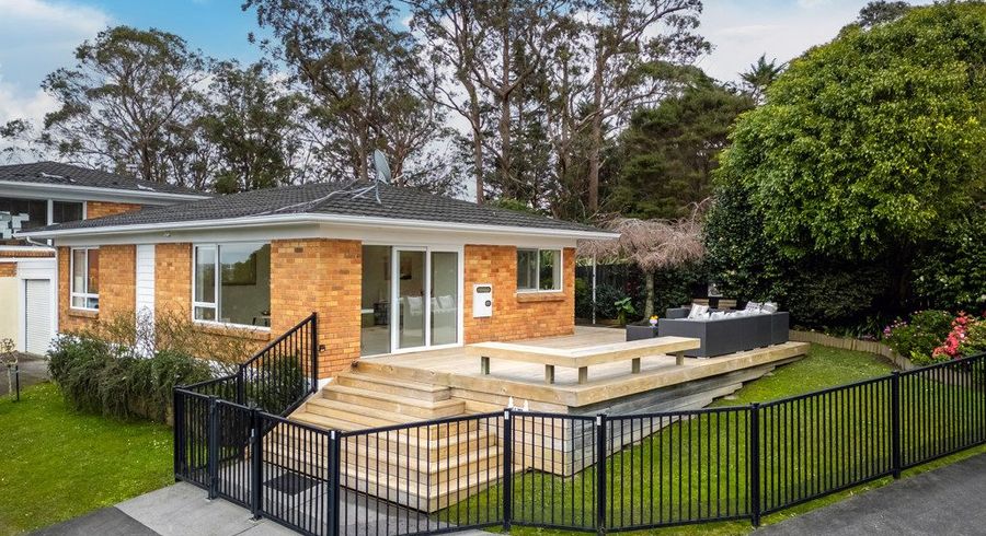  at 1/28A Ravenwood Drive, Forrest Hill, North Shore City, Auckland
