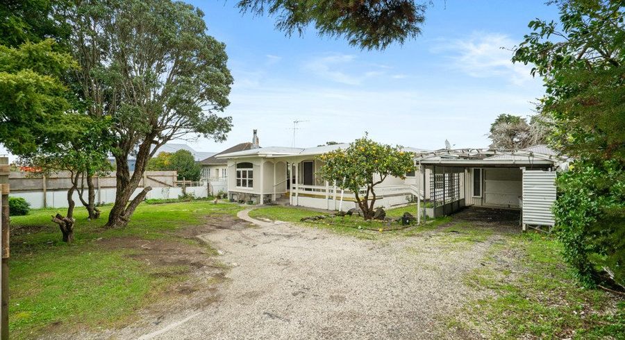  at 221 Great South Road, Manurewa, Manukau City, Auckland