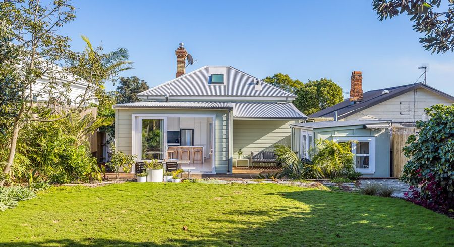  at 18 Millais St, Grey Lynn, Auckland City, Auckland