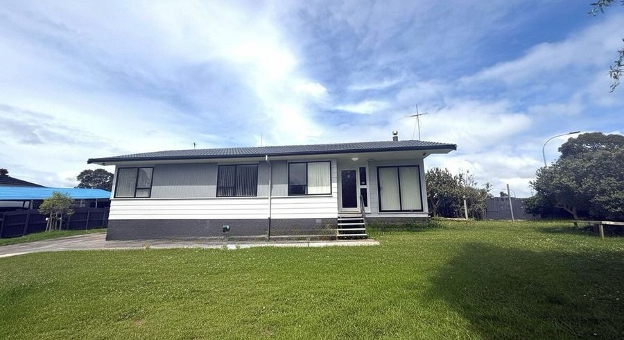  at 1 Heathberry Close, Papatoetoe, Auckland