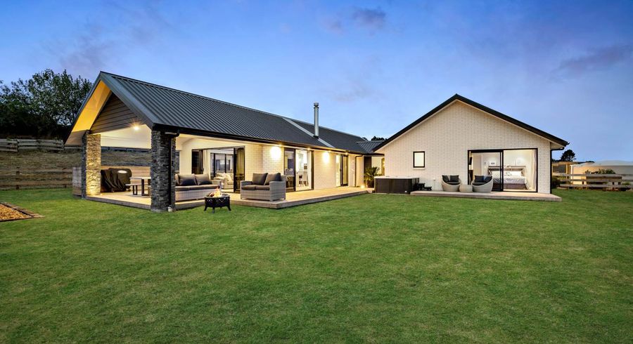  at 231B Pinnacle Hill Road, Bombay