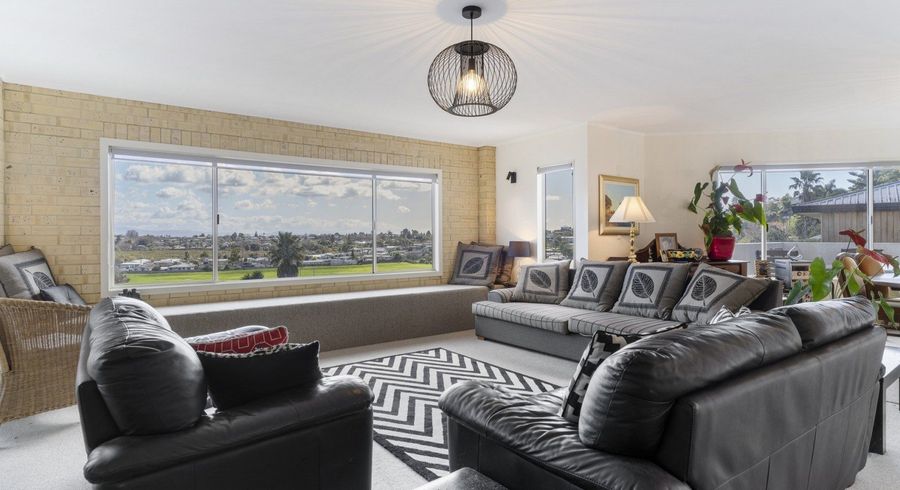  at 5 Cynthia Place, Bellevue, Tauranga