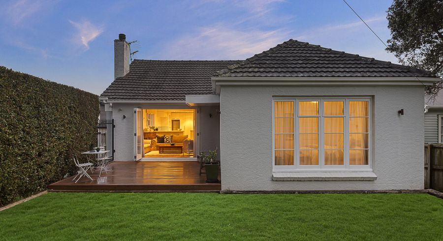  at 1/21 Raurenga Avenue, Royal Oak, Auckland