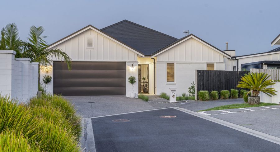  at 5 Astelia Lane, Papamoa Beach, Papamoa