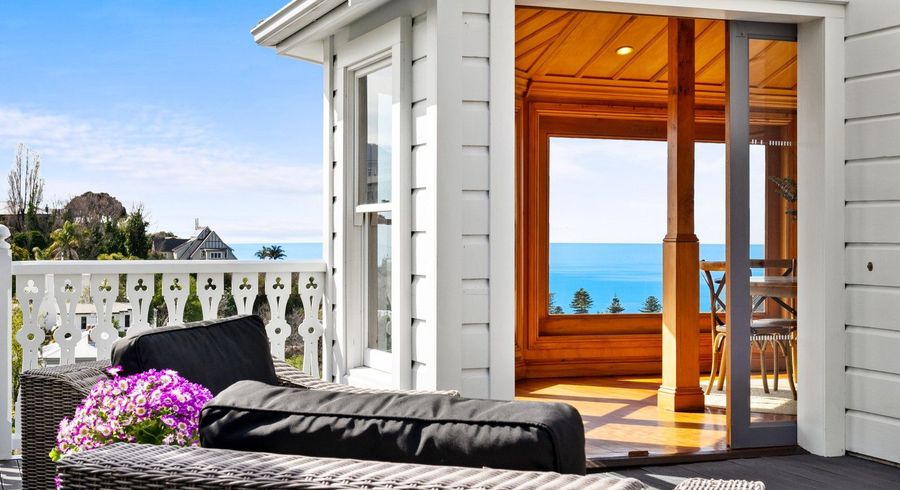  at 18 Sealy Road, Bluff Hill, Napier, Hawke's Bay
