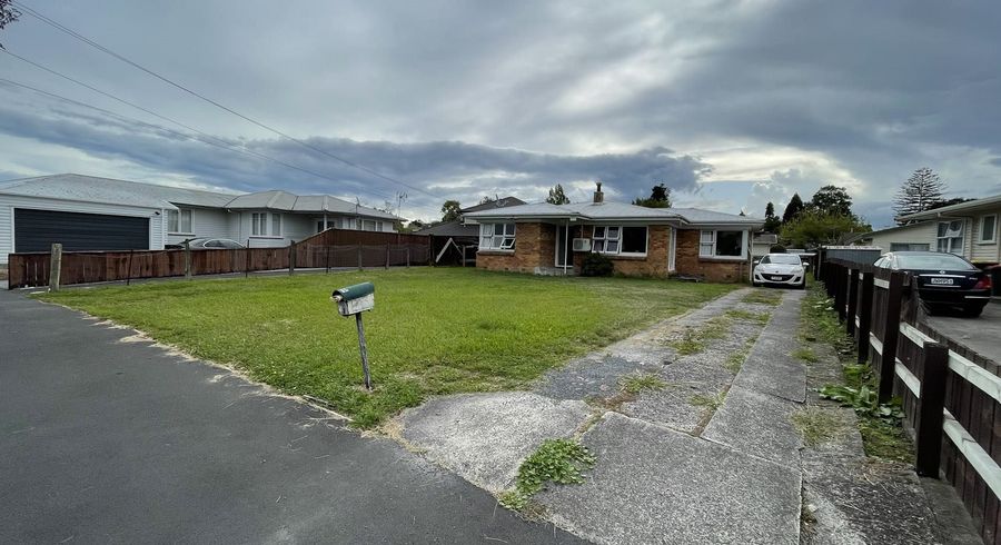  at 25 Carrington Avenue, Hillcrest, Hamilton