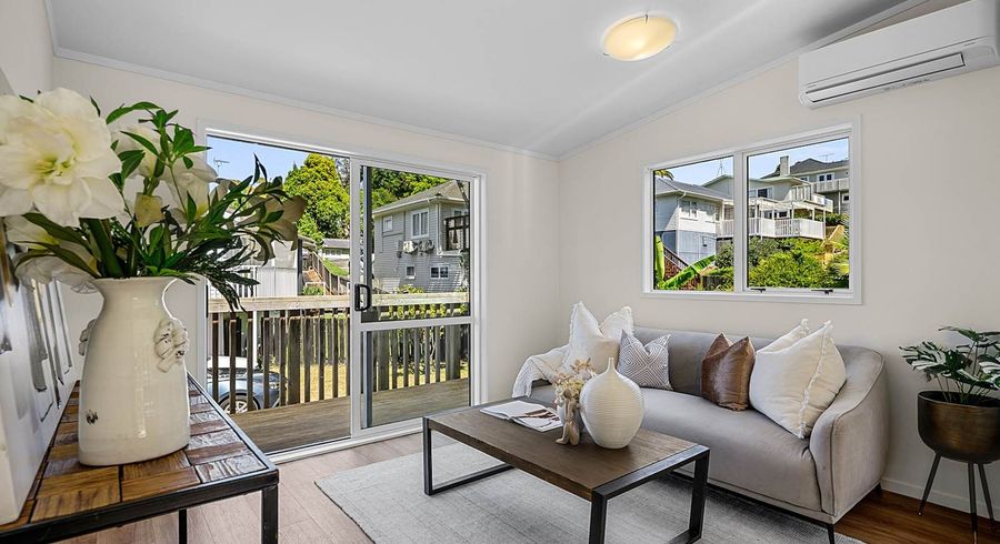  at 26A Camelot Place, Glenfield, North Shore City, Auckland