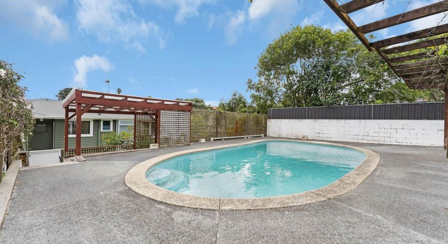  at 9 McDonald Crescent, Mount Wellington, Auckland City, Auckland