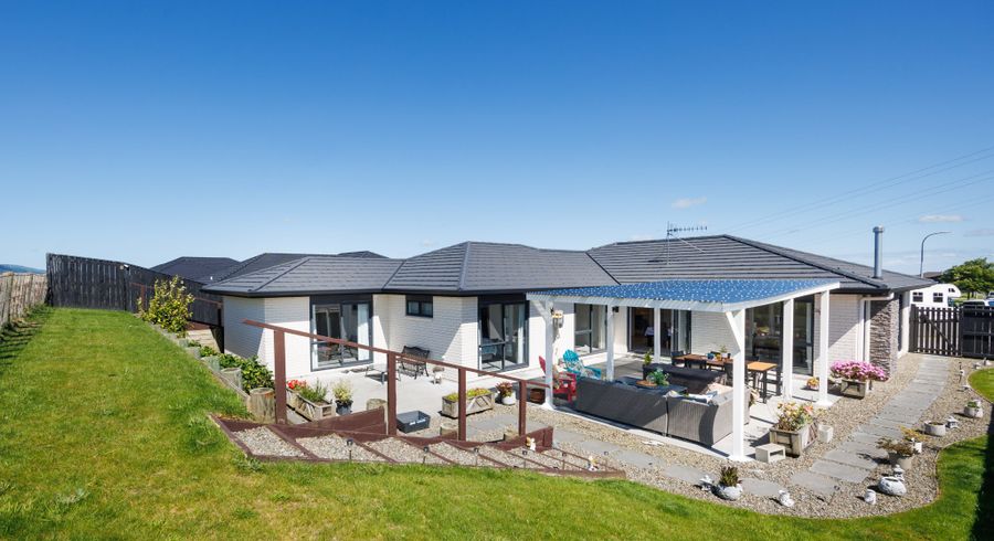  at 42 Cyprus Place, Fitzherbert, Palmerston North