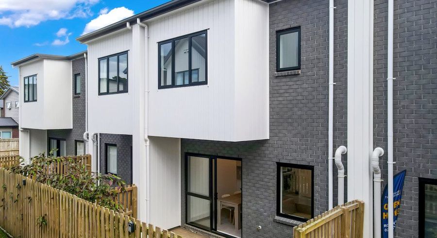  at 16/96 Walmsley Road, Mangere Bridge, Manukau City, Auckland