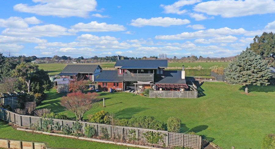  at 98 Whiterocks Road, Deborah, Oamaru