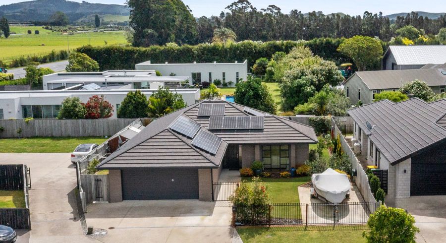  at 27 Leet Crescent, Papamoa Beach, Papamoa