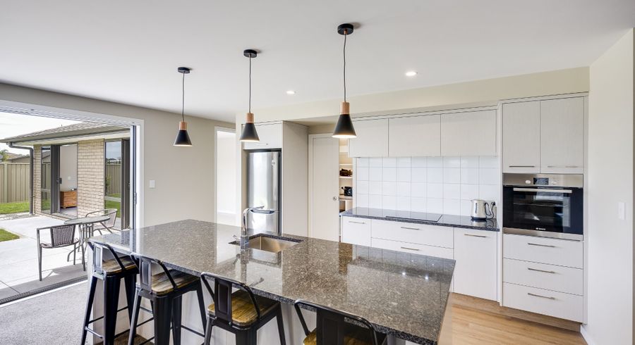  at 4 Pelorus Avenue, Poraiti, Napier