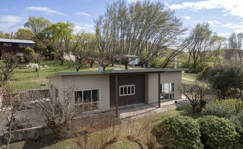  at 18 Ferris Road, Springvale