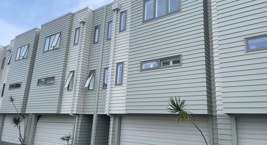  at 54/21 Hunters Park Drive, Three Kings, Auckland