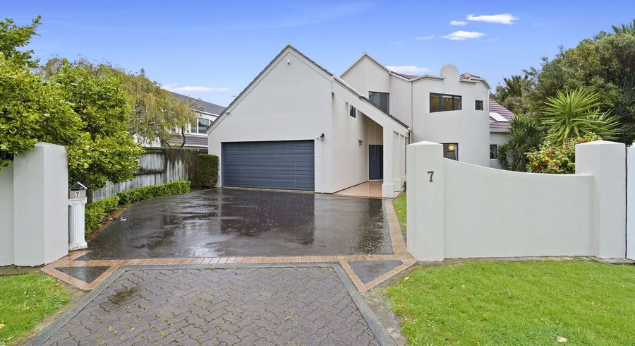  at 7 Huia Place, Hutt Central, Lower Hutt