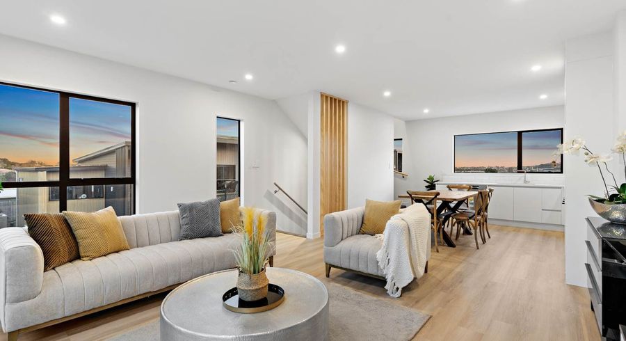  at 1 Battersby Lane, Windsor Park, North Shore City, Auckland