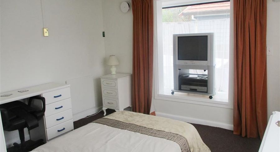  at 302c Pages Road, Bromley, Christchurch City, Canterbury