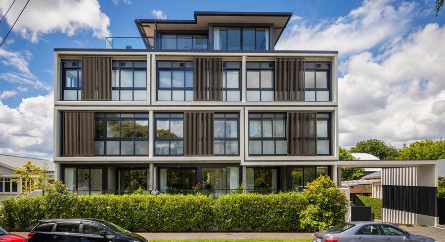  at 104/9 Walmer Road, Point Chevalier, Auckland City, Auckland